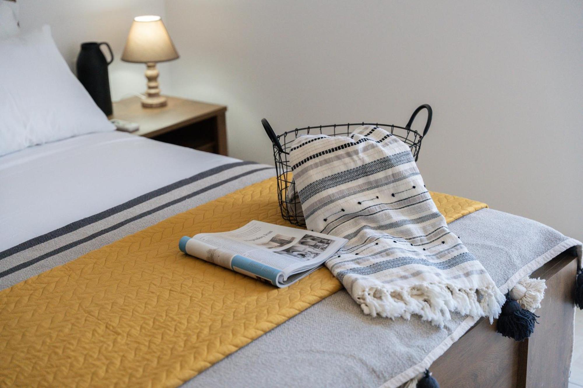 Ismini Luxury Villa Vlicha  ภายนอก รูปภาพ